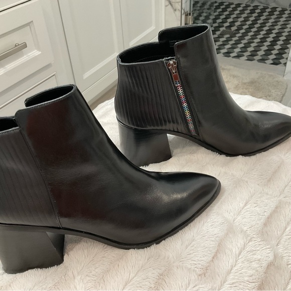 Zac Posen Tanesha Rainbow Zipper Bootie - Picture 6 of 7